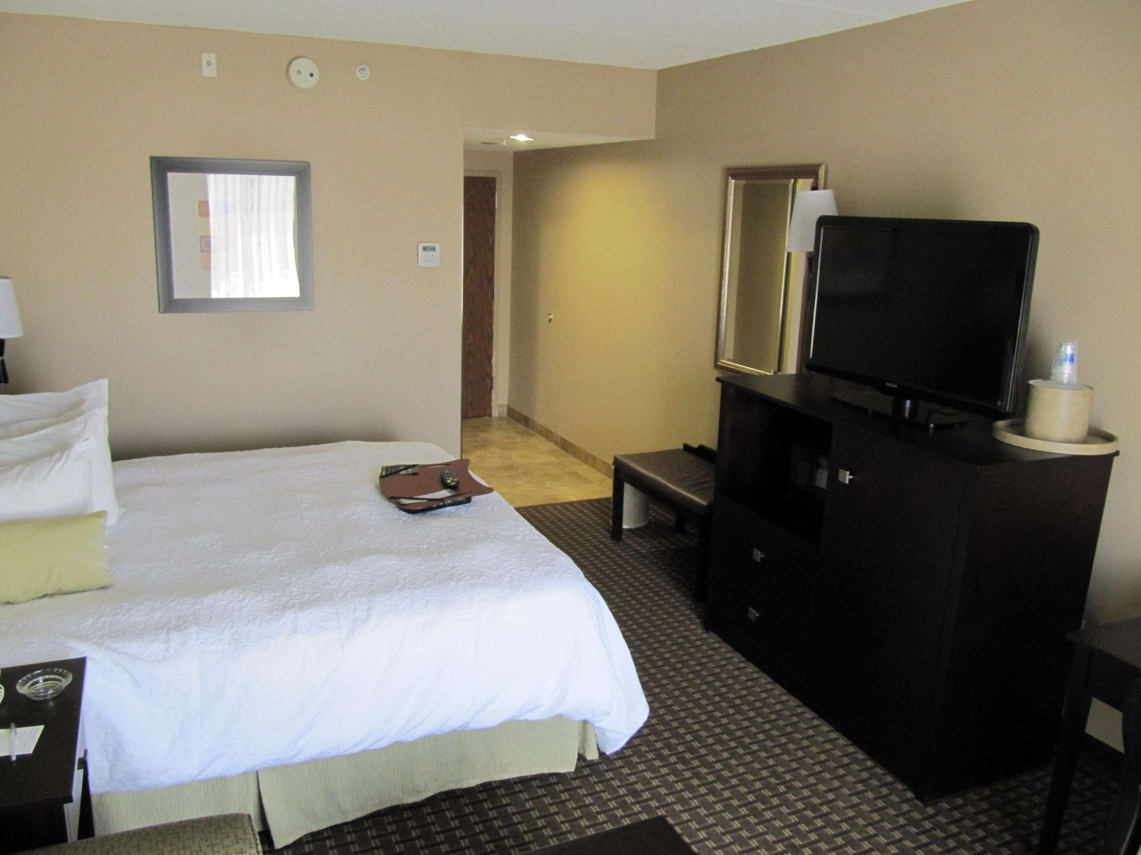 Hampton Lindale/tyler 3*