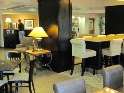 Hampton Lindale/tyler Hotel